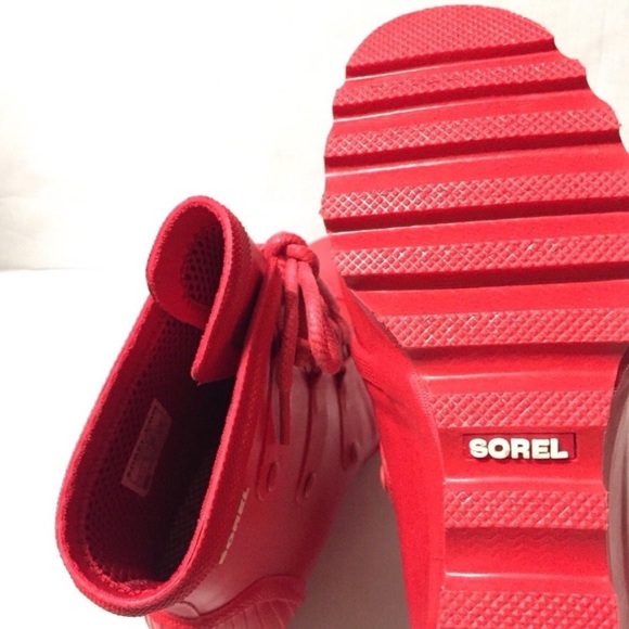 NEW•WALK-ABOUT WEDGE RAIN BOOT - Picture 5 of 7